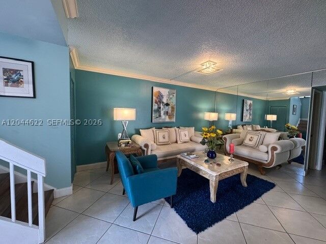 Property Photo:  635 NW 97th Pl  FL 33172 