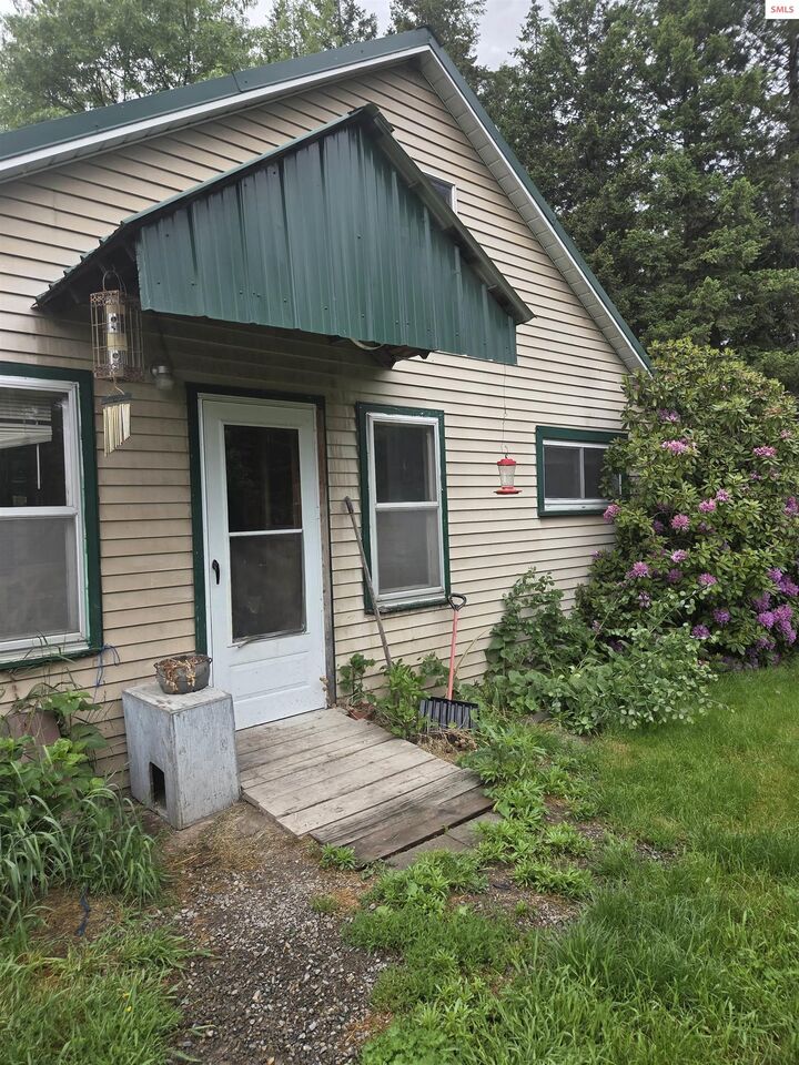 Property Photo: 75 W Railroad Avenue ID 83845