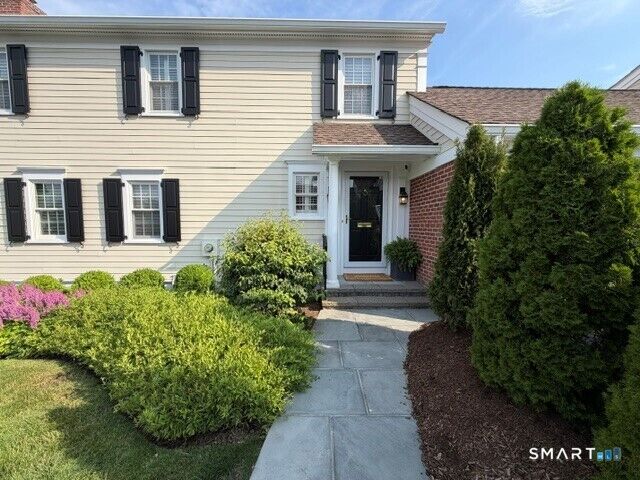 Property Photo:  123 Richmond Hill Road 9  CT 06840 