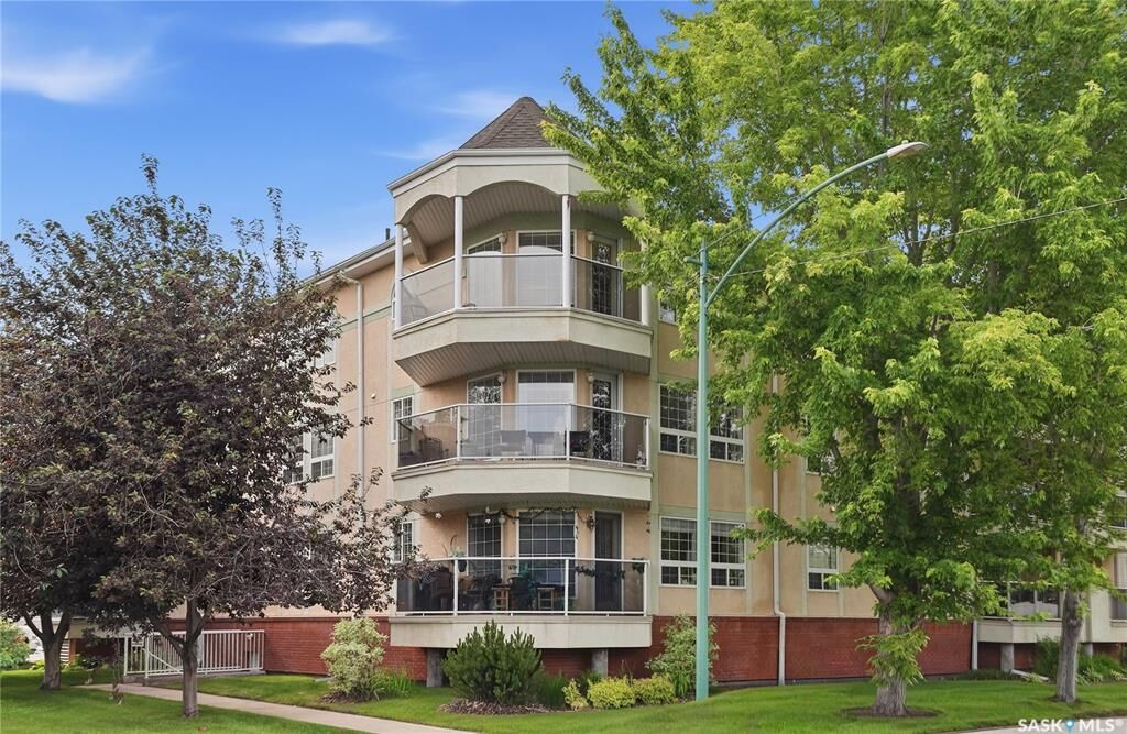 Property Photo: 1700 Main Street E 305 SK S7H 5S1