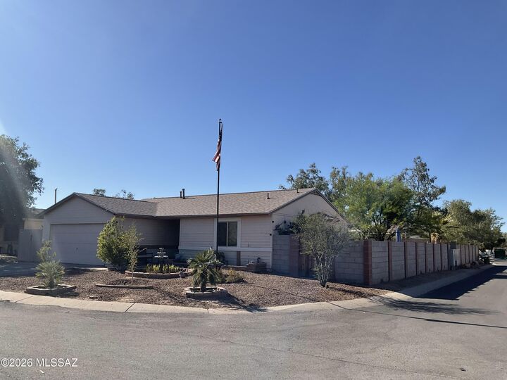 Property Photo:  2596 W Firebrook Road  AZ 85741 