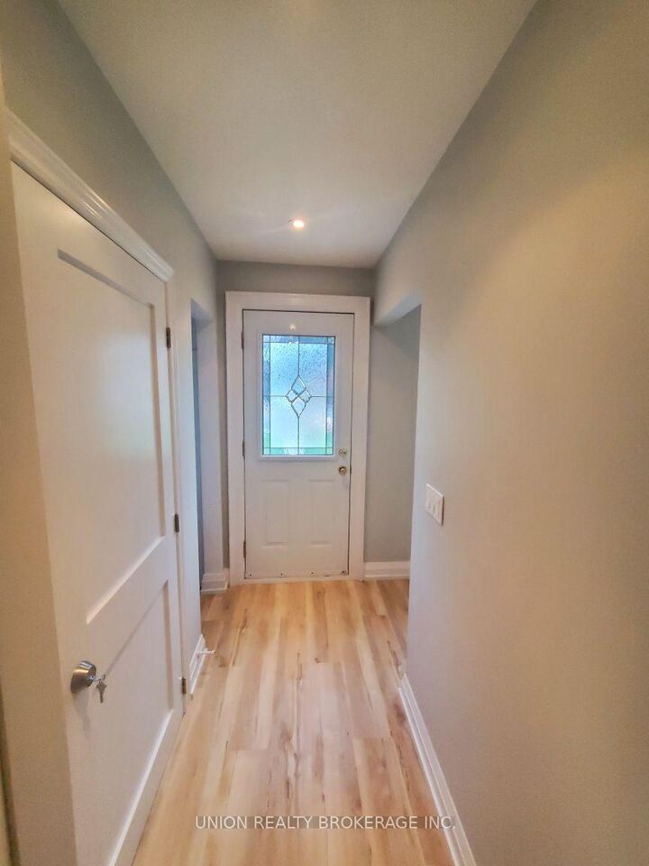 Property Photo: 40 Winston Avenue Main ON M1N 1W3
