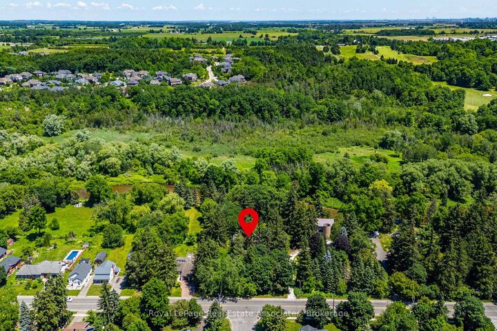 Property Photo: 19 Confederation Street ON L7G 3R4