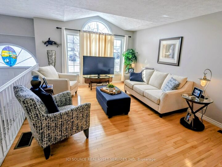 Property Photo: 483 Peirson Avenue ON N0H 2C1