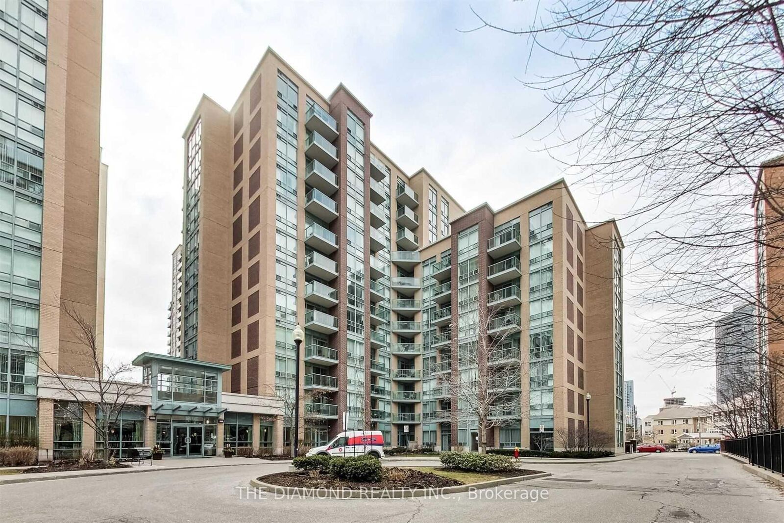 Property Photo:  9 Michael Power Place 610  ON M9A 0A5 