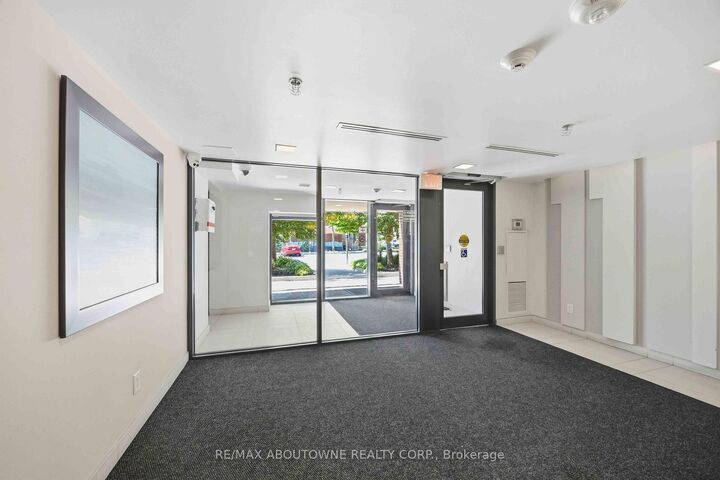 Property Photo:  11 Superior Avenue 904  ON M8V 0A7 
