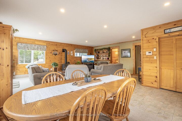 Property Photo: 143 South Drive ON P1H 2J2