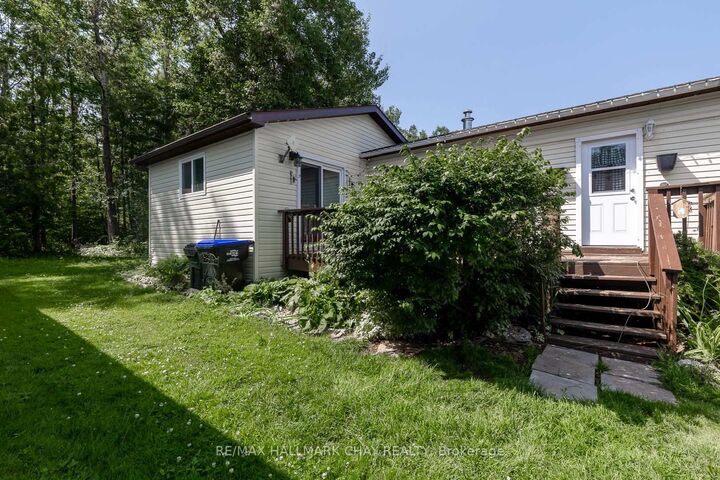 Property Photo: 1331 Hilltop Road ON L3V 0V1