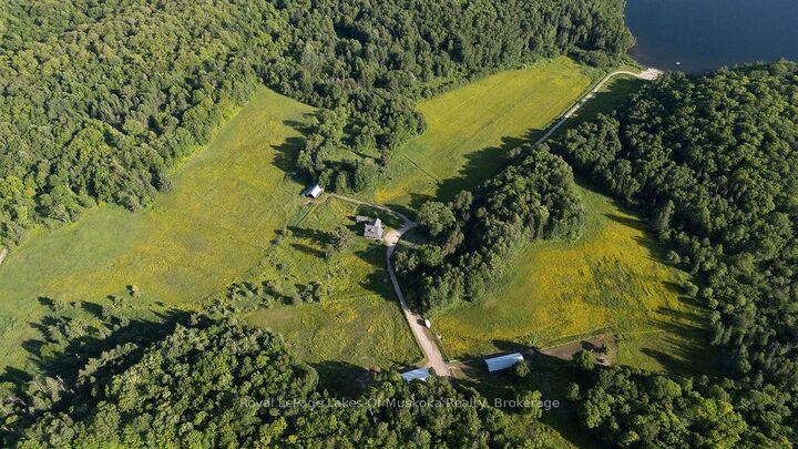 Property Photo: 2245 Ahmic Lake Road ON P0A 1P0