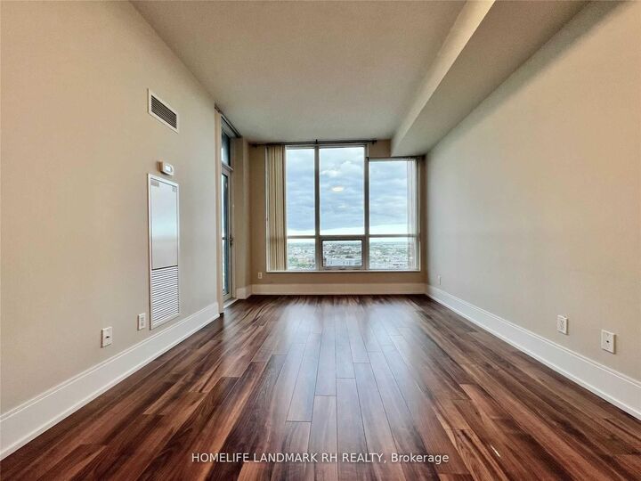 Property Photo:  15 Viking Lane 901  ON M9B 0A4 