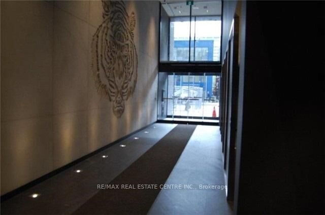 Property Photo: 28 Wellesley Street 3302 ON M4Y 1G3