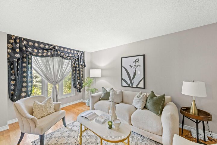 Property Photo:  5 Plowman Drive  ON L1S 6R7 