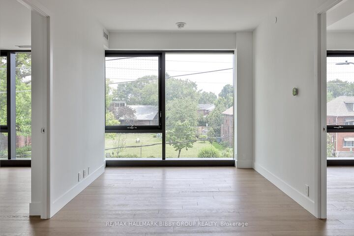 Property Photo: 1414 Bayview Avenue 212 ON M4G 3A7
