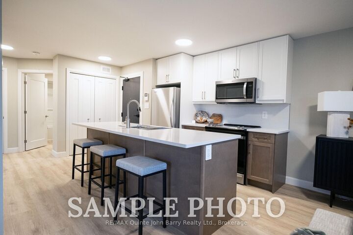Property Photo: 110-10 Hillside Meadow Drive ON K8V 0J7