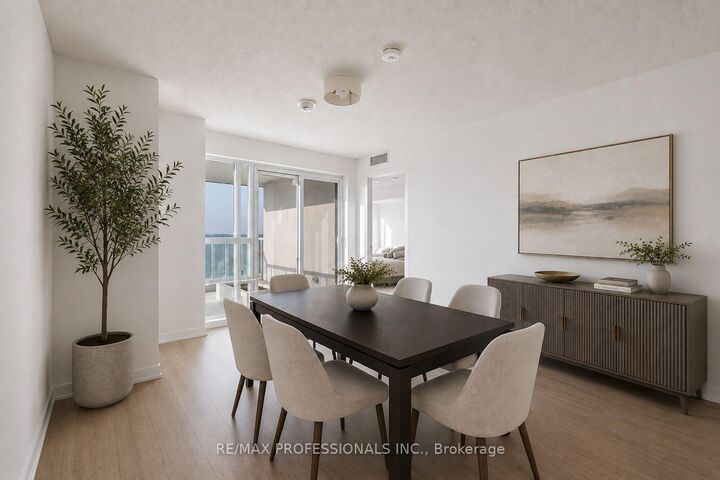 Property Photo: 10 Wilby Crescent 1603 ON M9N 0B6