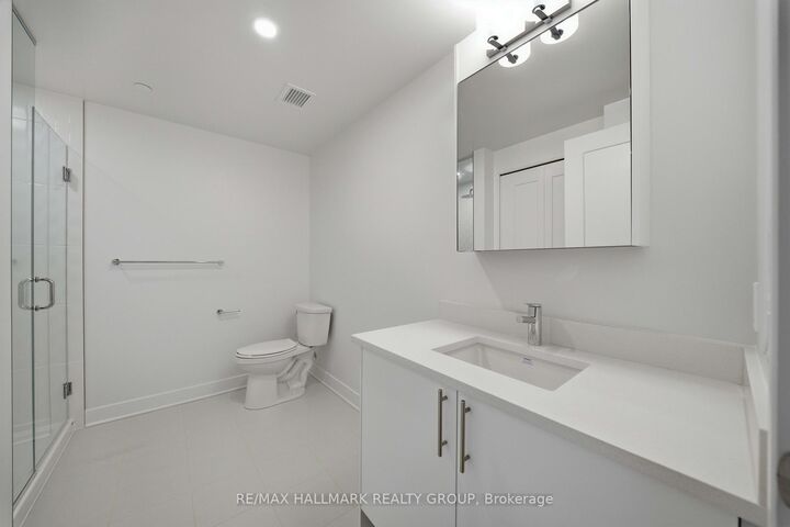 Property Photo: 180 George Street 501 ON K1N 0G8