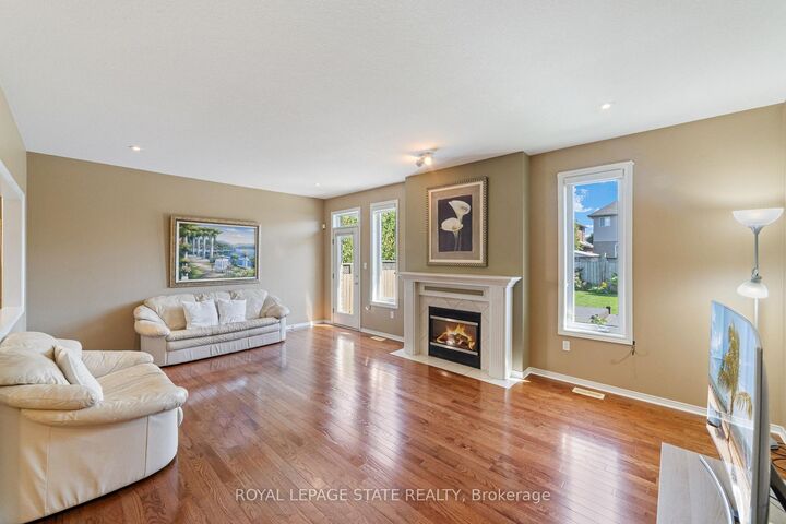 Property Photo:  96 Second Road W  ON L8J 2V2 