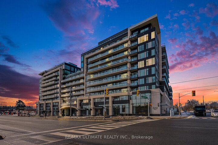 8188 Yonge Street 727 — photo 1