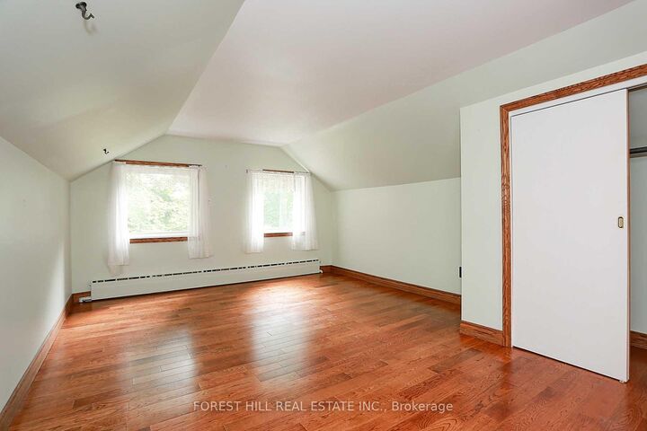 Property Photo:  460 Main Street  ON L0G 1T0 