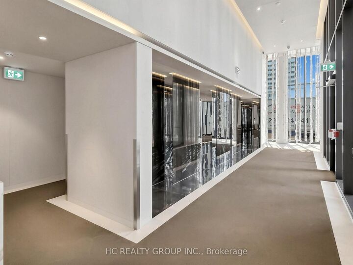 Property Photo:  138 Downes Street Ph203  ON M5E 0E4 