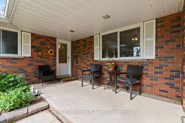 Property Photo:  489 Ridge Road  ON N4L 1L8 