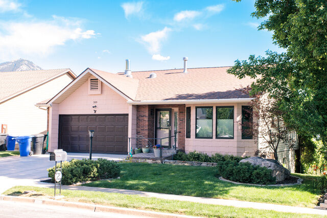 Property Photo:  389 E 3350 N  UT 84414 