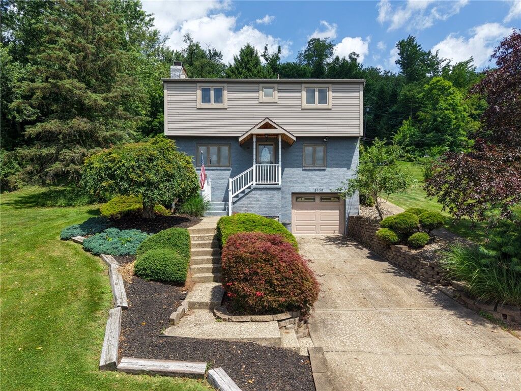 Property Photo:  3118 Haberlein Rd  PA 15044 