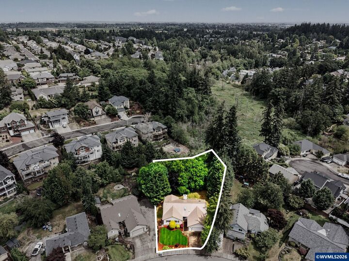 Property Photo: 1759 Sunburst Ter NW OR 97304