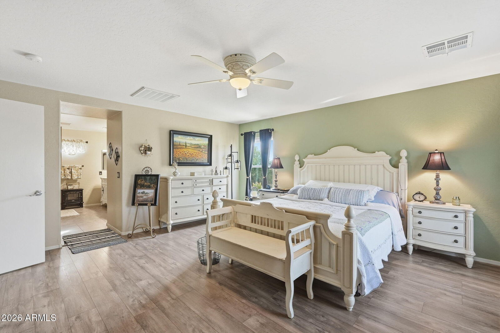 Property Photo: 28650 N Obsidian Drive AZ 85143
