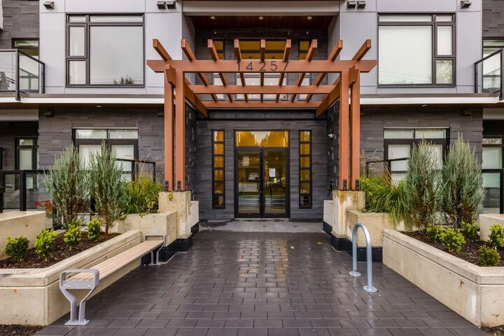 14257 103A Avenue 414 — photo 1