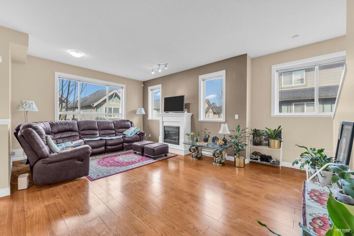 Property Photo: 11511 Steveston Highway 26 BC V7A 1N8