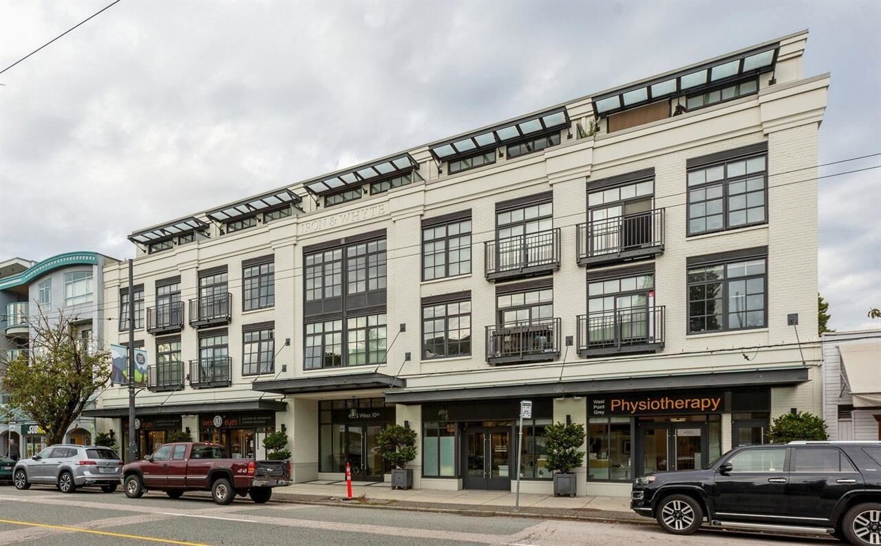 Property Photo: 4355 W 10th Avenue 203 BC V6R 2H6