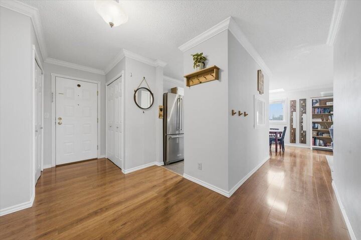 Property Photo:  4926 48 Avenue 302  BC V4K 1V3 