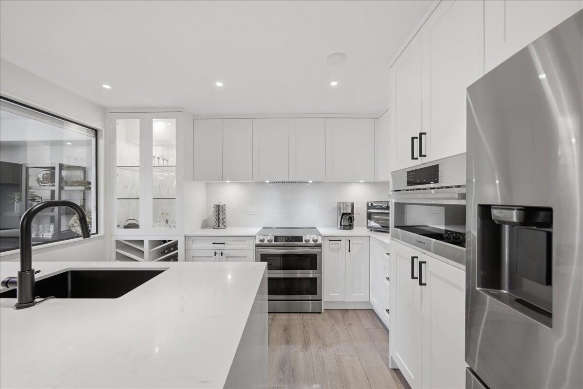 Property Photo: 1100 56 Street 109S BC V4L 2N2