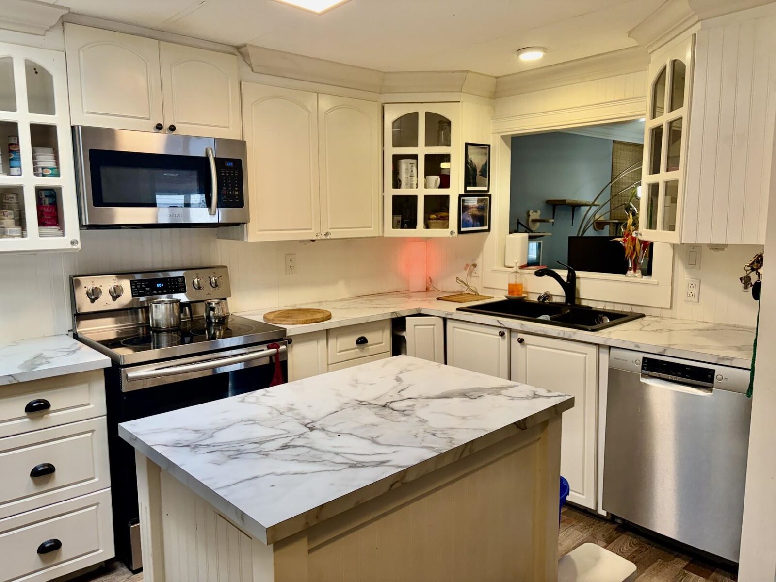 Property Photo: 3300 Horn Street 57 BC V2S 7Y5
