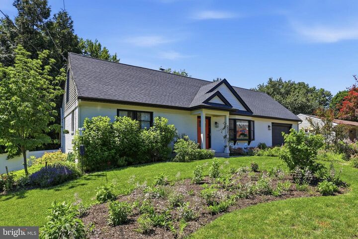 Property Photo:  2532 Speckled Drive  PA 17520 