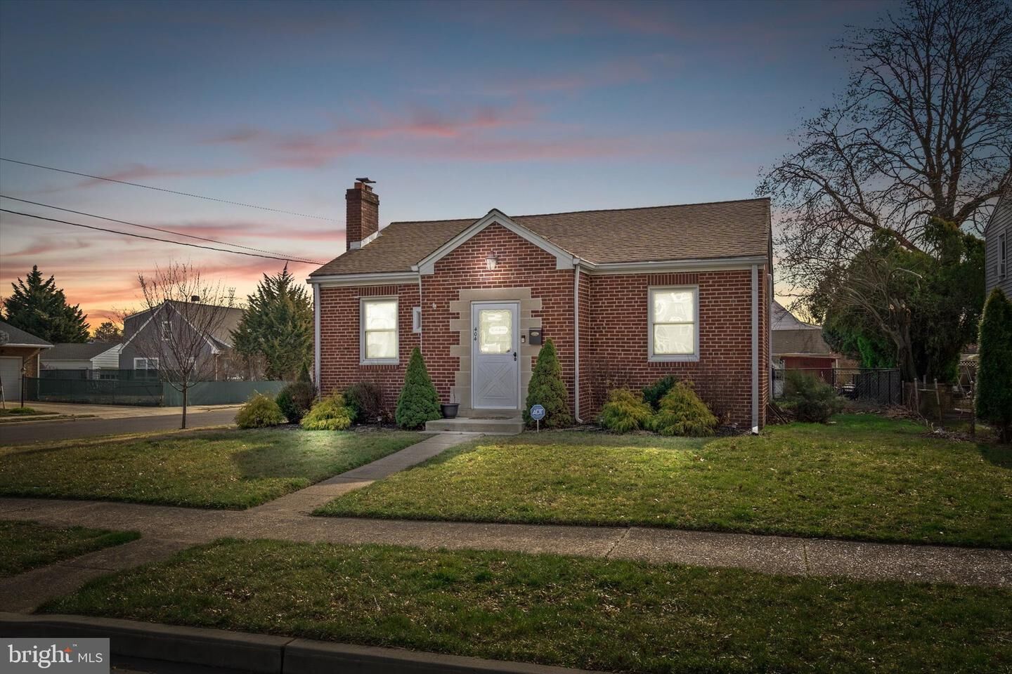 Property Photo:  404 W Park Avenue  NJ 08610 