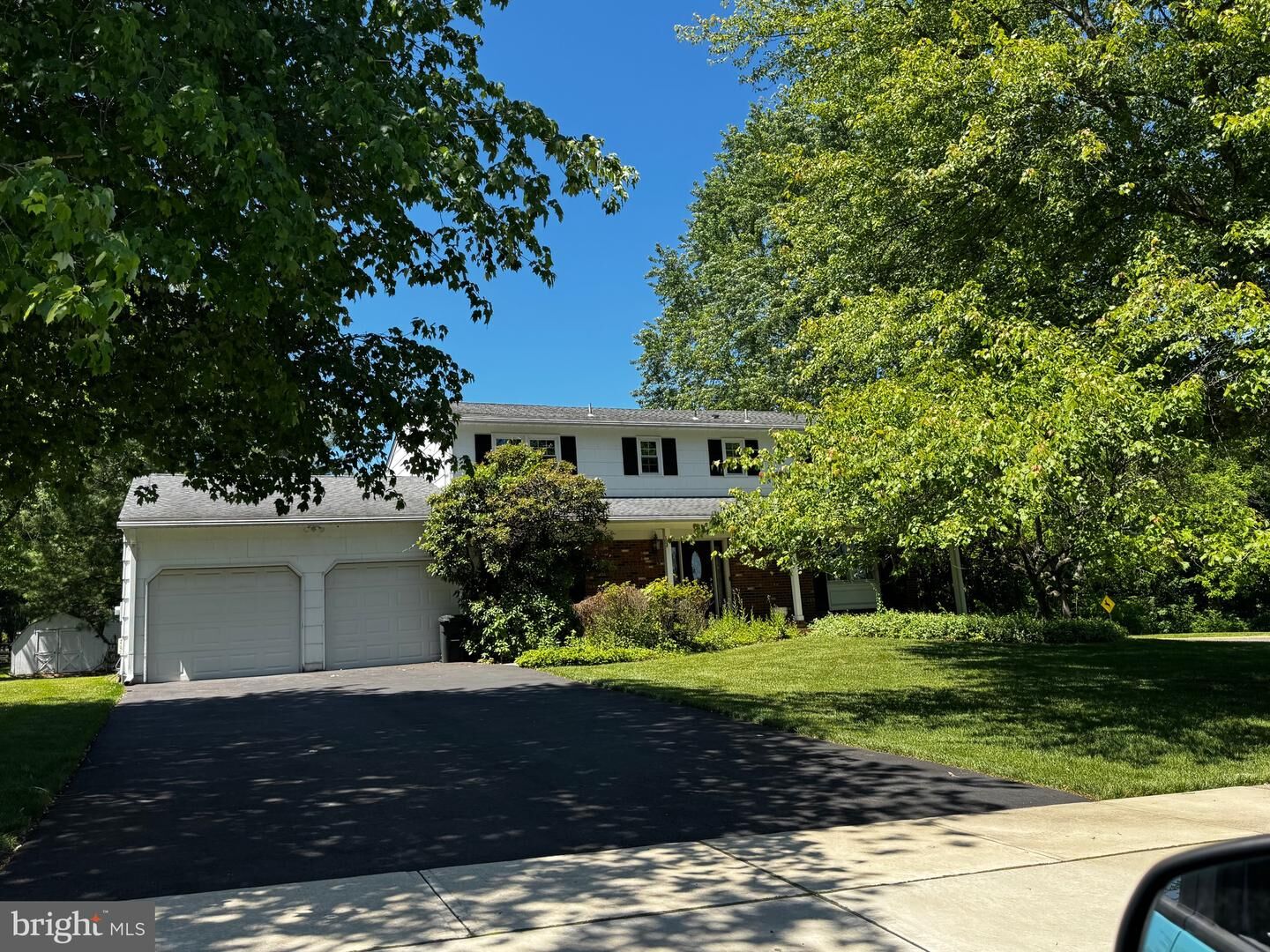 Property Photo:  1 Tina Drive  NJ 08560 