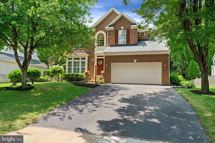 Property Photo: 42702 Middle Ridge Place VA 20148