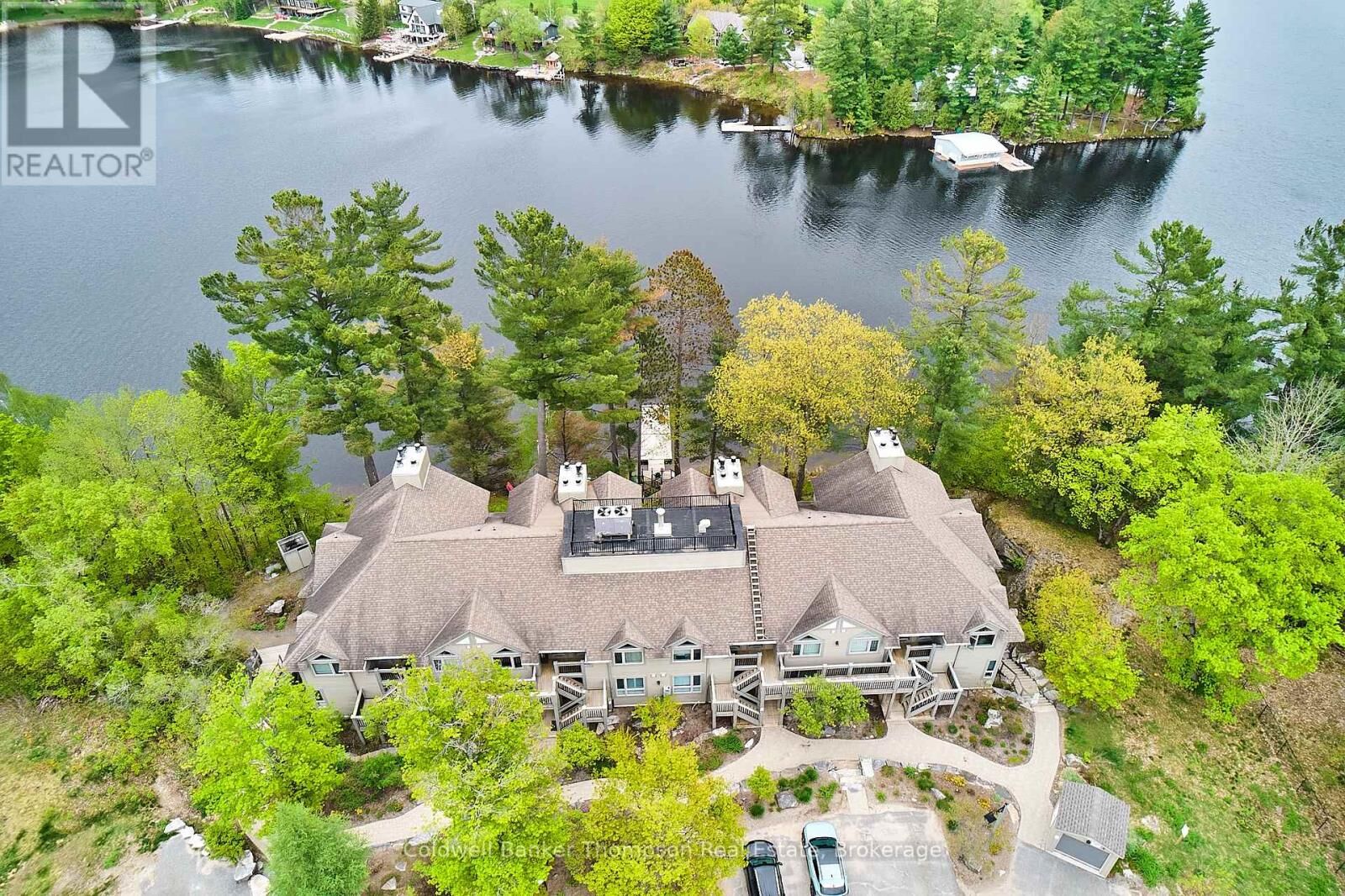 Property Photo: 5811 Grandview Signature Drive ON P1H 2N1