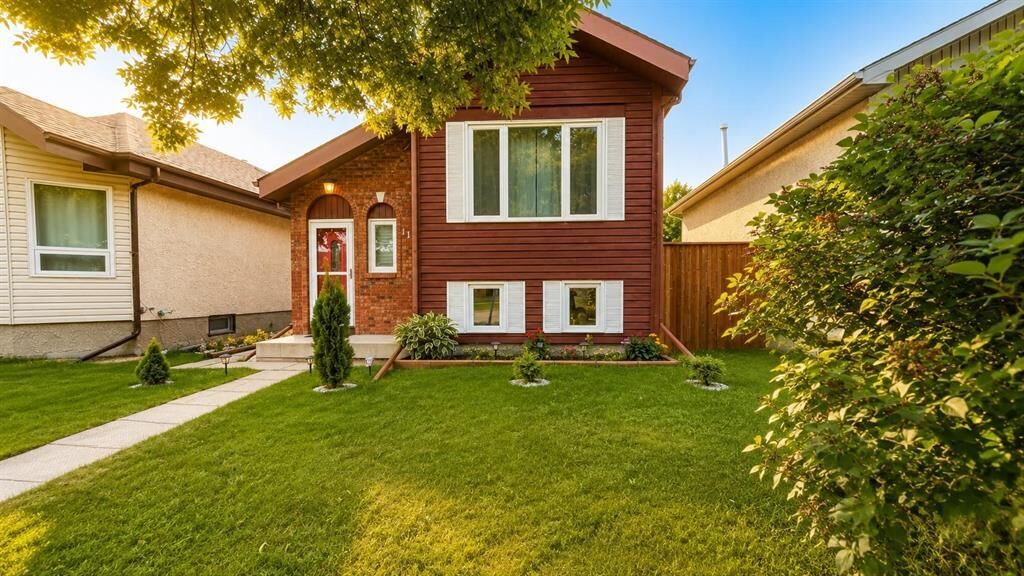 Photo de la propriété: 1103 Kildare Avenue East MB R2C 5C3