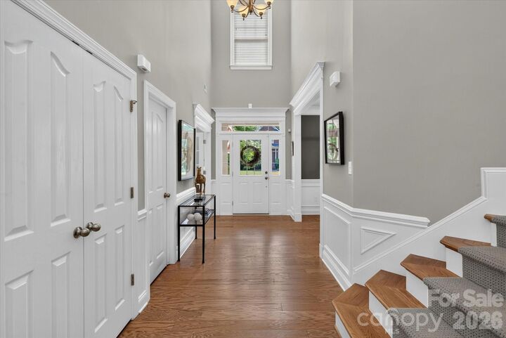 Property Photo: 5033 Dockside Court NC 28104