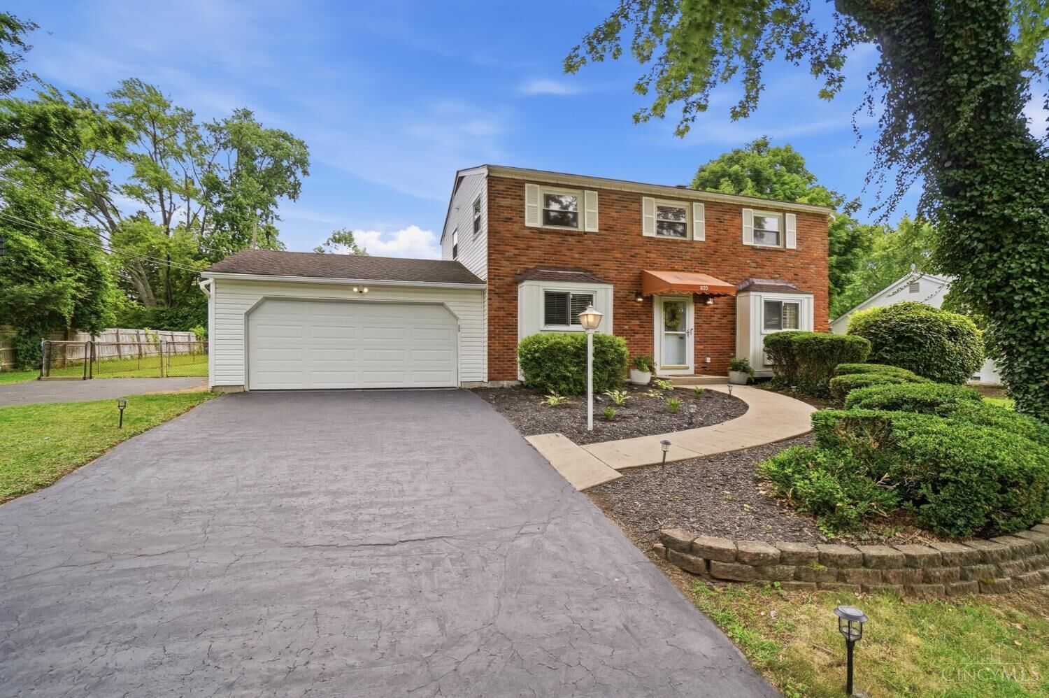 Property Photo:  820 Critchfield Road  OH 43213 