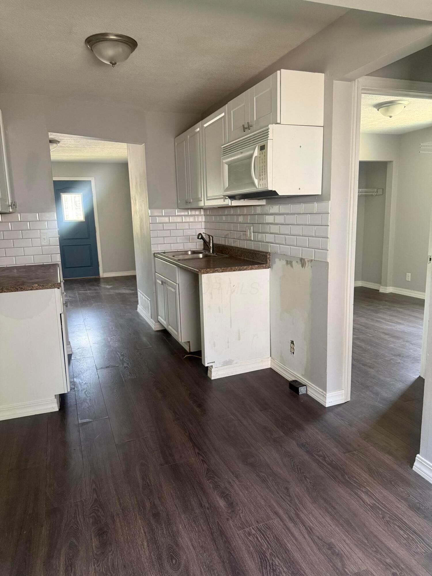 Property Photo: 1007 S Washington Street OH 43113