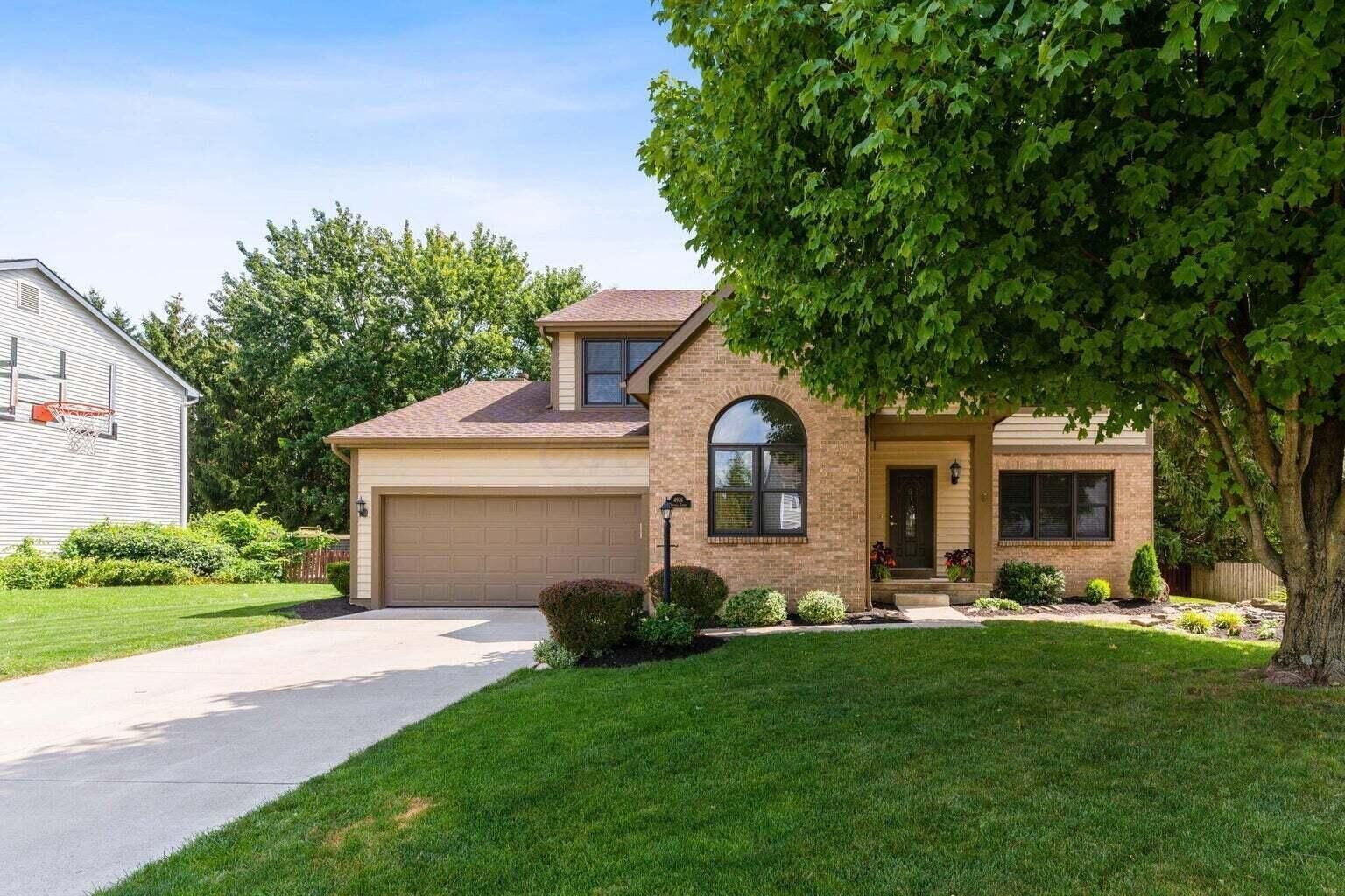 Property Photo:  4976 Memphis Court  OH 43026 