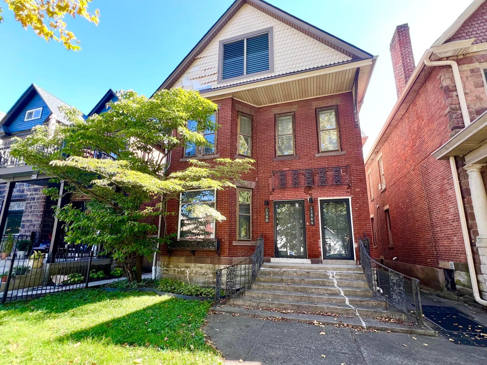 Property Photo: 1386 Neil Avenue OH 43201