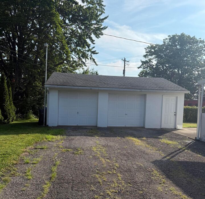 Property Photo:  4089 Columbia Street  OH 43026 