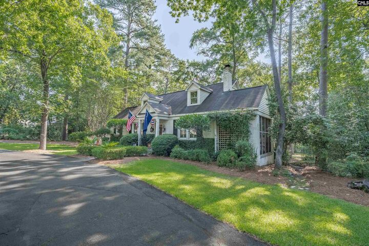 Property Photo: 400 N Trenholm SC 29206