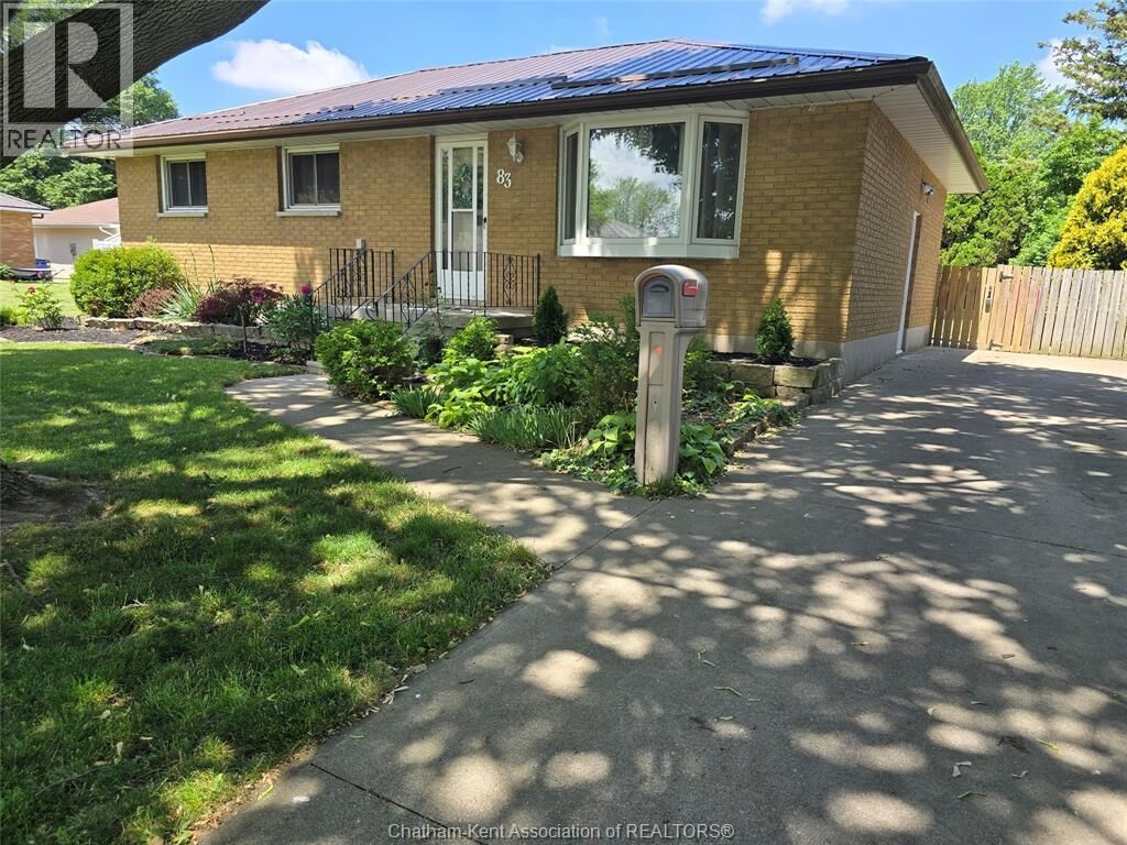 Property Photo:  83 Holland Avenue  ON N7M 2C8 