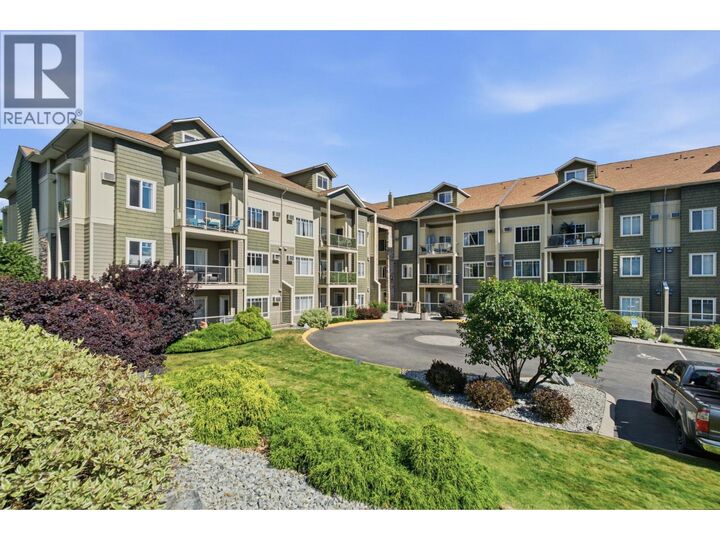 Property Photo: 2120 Shannon Ridge Drive 214 BC V4T 2Z3